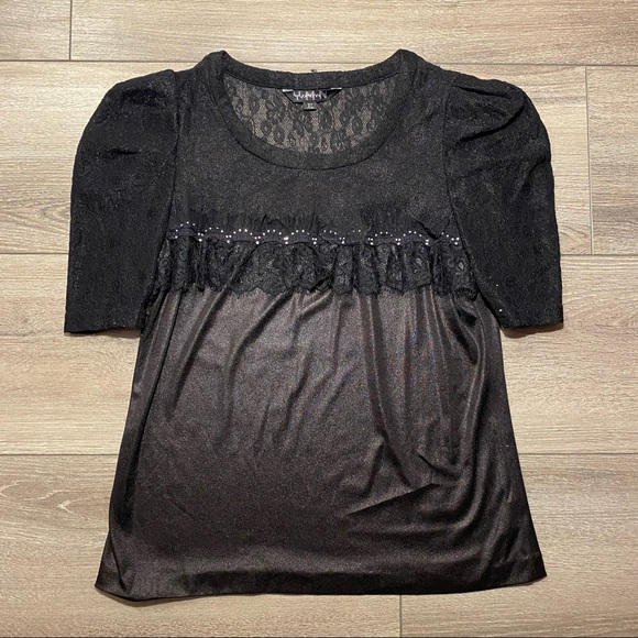 Black lace t-shirt - Picture 1 of 3